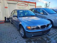 Gebraucht BMW 318 143 PS (105 kW) 2003 Silbergrau metallic Limousine