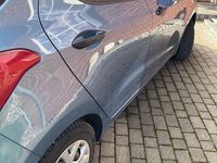 Gebraucht Hyundai i10 Classic 67 PS (49 kW) 2015 Blau Kleinwagen