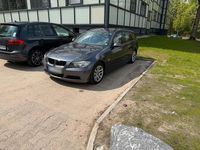 Gebraucht BMW 318 130 PS (95 kW) 2007 Grau Kombi