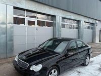 Gebraucht Mercedes C220 Classic 143 PS (105 kW) 2000 Schwarz Limousine