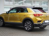 Gebraucht VW T-Roc Active 150 PS (110 kW) 2021 Kurkumagelb metallic SUV