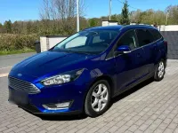 Second-hand Ford Focus 125 CP (91 kW) 2018 Albastru Berlinǎ