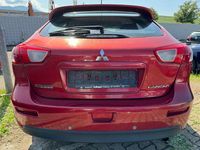 Gebraucht Mitsubishi Lancer Inform 140 PS (102 kW) 2009 Rot Limousine