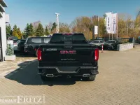 Neu GMC Sierra 309 PS (227 kW) 2026 Schwarz Pickup