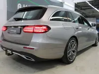 Gebraucht Mercedes E220 AMG line 194 PS (142 kW) 2020 Mojavesilber Kombi
