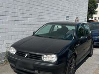 Gebraucht VW Golf IV 116 PS (85 kW) 2000 Schwarz Kleinwagen
