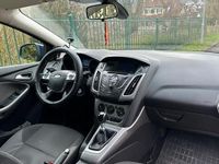 Gebraucht Ford Focus Titanium 105 PS (77 kW) 2014 Blau Limousine