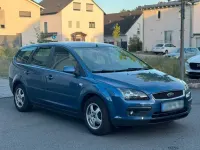 Usado Ford Focus Sport 116 CV (85 kW) 2006 Azul Familiar