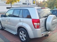 Gebraucht Suzuki Grand Vitara Comfort 169 PS (124 kW) 2012 Silber SUV