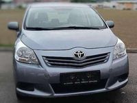 Gebraucht Toyota Verso Multidrive S 147 PS (108 kW) 2011 Grau Van / Kleinbus