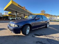 Gebraucht BMW 525 Sport Line 192 PS (141 kW) 2001 Blau Limousine