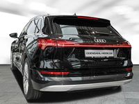 Gebraucht Audi e-tron Advanced Plus 230 kW (313 PS) 2023 Mythosschwarz SUV