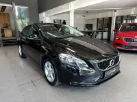 Gebraucht Volvo V40 Kinetic 122 PS (89 kW) 2016 Schwarz