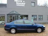 Gebraucht VW Passat Comfortline 102 PS (75 kW) 2008 Blau Limousine