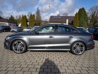 gebraucht Audi A3 Limousine Sline 30TFSI Navi Xenon SHZ PDC