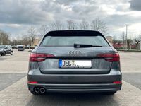 Gebraucht Audi A4 Ambiente 190 PS (139 kW) 2018 Grau Kombi