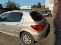 Gebraucht Peugeot 307 90 PS (66 kW) 2007 Silber Limousine