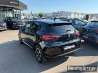 Begagnad Renault Clio V Evolution 91 HK (66 kW) 2024 Svart Halvkombi