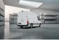 Gebraucht Mercedes Sprinter 170 PS (125 kW) 2024 Weiß Van