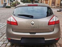 Gebraucht Renault Mégane Luxe 131 PS (96 kW) 2011 Beige Limousine