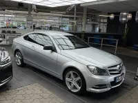 Gebraucht Mercedes C180 156 PS (114 kW) 2013 Silber Coupé