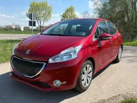 Gebraucht Peugeot 208 Active 92 PS (67 kW) 2013 Rot Kleinwagen