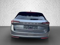 Neu Skoda Superb Selection 193 PS (141 kW) 2026 Grau Kombi