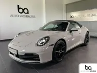 Gebraucht Porsche 992 394 PS (289 kW) 2026 Kreide Cabrio