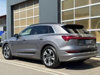Używany Audi e-tron Sport 300 kW (408 KM) 2019 Szary SUV