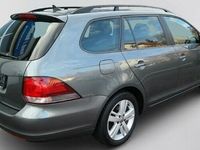 Gebraucht VW Golf VII Match 105 PS (77 kW) 2013 Grau metallic Kombi