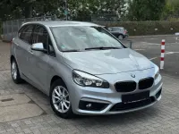 Gebraucht BMW 220 Active Tourer Advantage 192 PS (141 kW) 2016 Silber Van / Kleinbus