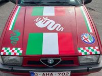 Gebraucht Alfa Romeo 75 110 PS (80 kW) 1992 Rot Limousine