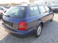 Gebraucht Audi A4 125 PS (91 kW) 1998 Blau metallic Kombi