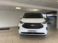 Gebraucht Ford Tourneo Titanium 136 PS (100 kW) 2025 Weiß Van / Kleinbus