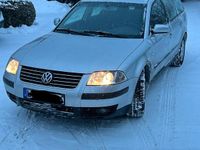 Gebraucht VW Passat 101 PS (74 kW) 2003 Silber Kombi