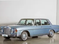 Gebraucht Mercedes 300 Classic 250 PS (183 kW) 1970 Db 906 graublaumetallic Limousine