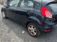 Gebraucht Ford Fiesta Celebration 101 PS (74 kW) 2016 Blau Kleinwagen