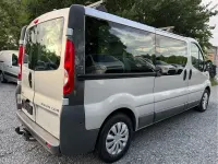 Gebraucht Opel Vivaro 114 PS (83 kW) 2012 Silber Van / Kleinbus