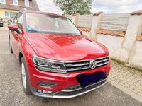 Gebraucht VW Tiguan 190 PS (139 kW) 2019 Rot SUV