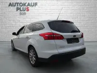 Gebraucht Ford Focus Business Edition 125 PS (91 kW) 2017 Weiß Limousine