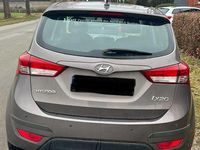 Gebraucht Hyundai ix20 Classic 90 PS (66 kW) 2010 Grau Kleinwagen