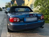 Gebraucht Mazda MX5 110 PS (80 kW) 2002 Blau Cabrio