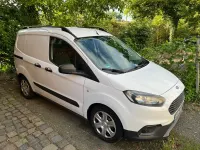 Gebraucht Ford Transit Courier 101 PS (74 kW) 2018 Weiß Van