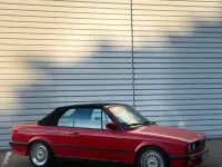 Gebraucht BMW 325 Cabriolet 170 PS (125 kW) 1986 Rot Cabrio