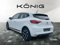 Gebraucht Renault Clio V Evolution 67 PS (49 kW) 2023 Weiß Limousine