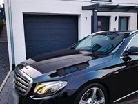 Second-hand Mercedes 220 197 CP (144 kW) 2017 Negru Break