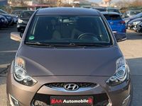 Gebraucht Hyundai ix20 90 PS (66 kW) 2010 Braun Kleinwagen