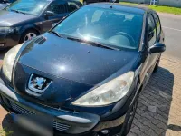 Gebraucht Peugeot 206 72 PS (52 kW) 2012 Schwarz Limousine