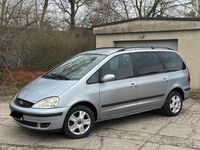 Gebraucht Ford Galaxy 115 PS (84 kW) 2002 Silber Van / Kleinbus