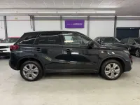 Gebraucht Suzuki Vitara Comfort 102 PS (75 kW) 2024 Schwarz SUV